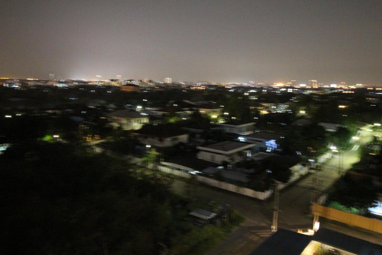 Lee Place Phatthanakan Condo Μπανγκόκ Εξωτερικό φωτογραφία